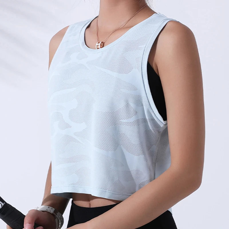 Playera corta sin mangas con estampado de camuflaje transpirable / Varios colores