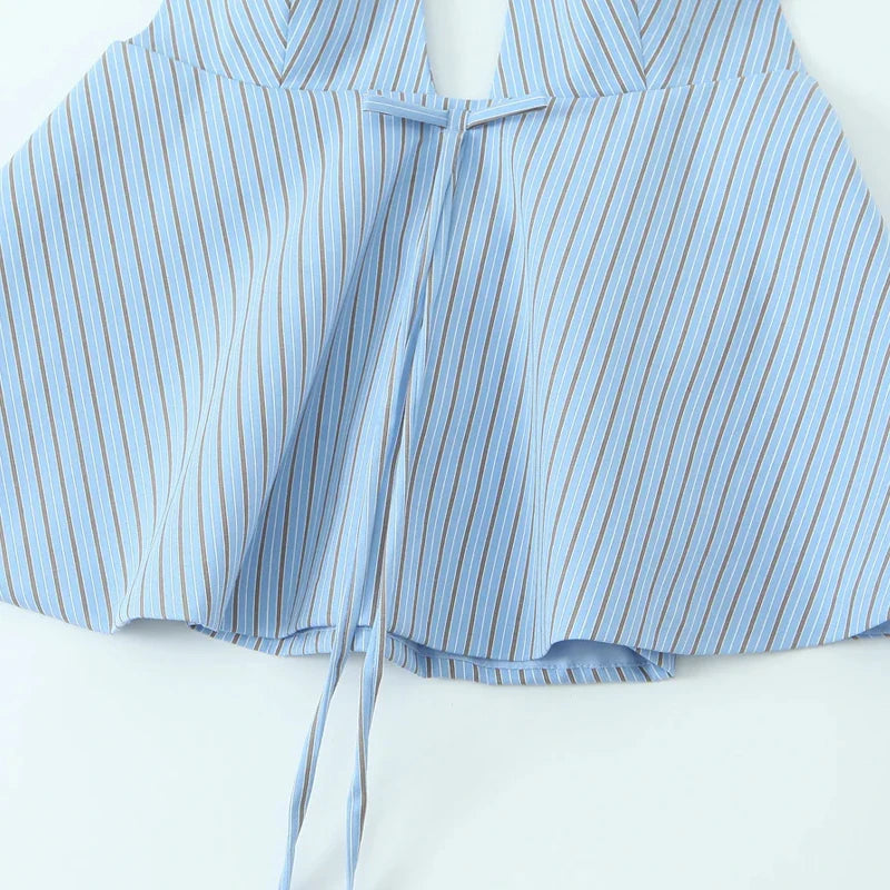 Top con cuello halter con lazo espalda descubierta