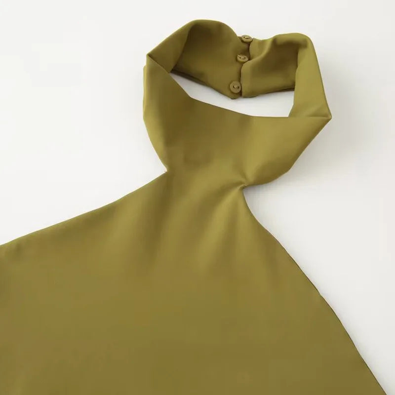 Top halter ajustado espalda descubierta