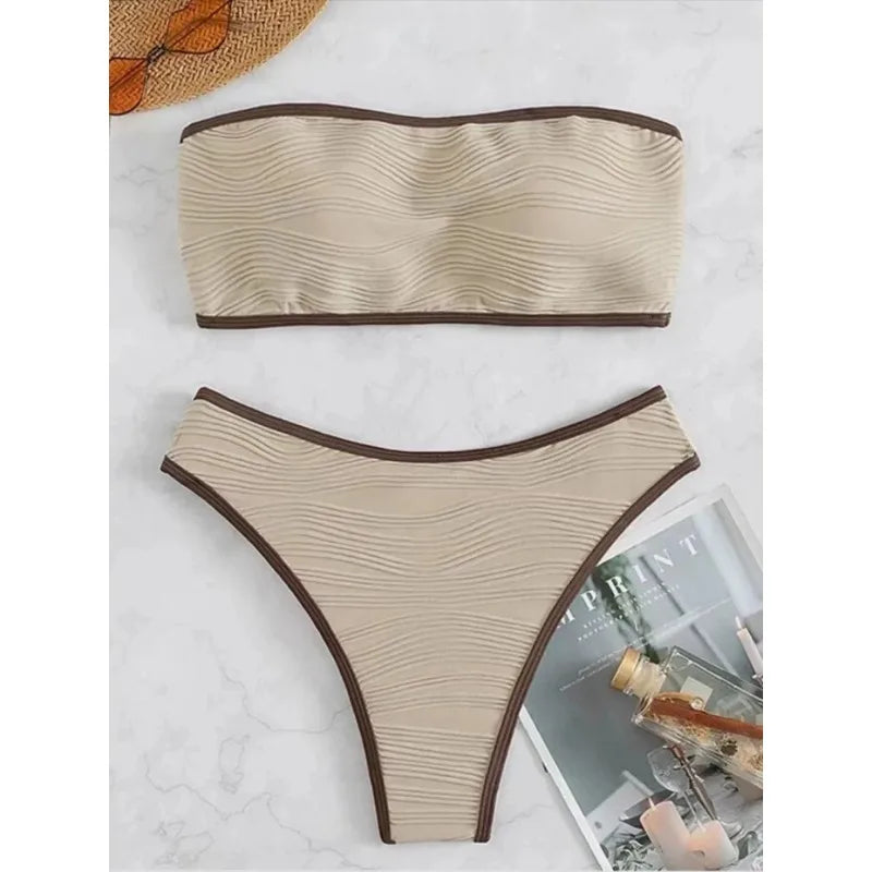 Bikini con encuadernación en contraste / Varios colores