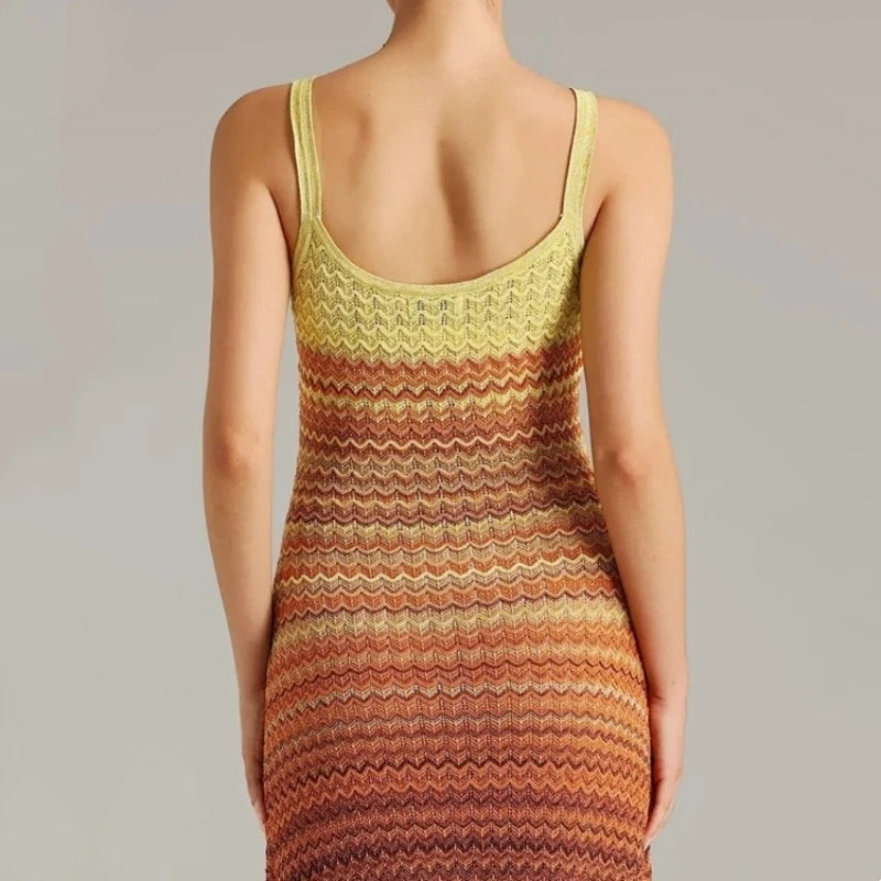 Vestido largo con patrón zigzag amarillo naranja