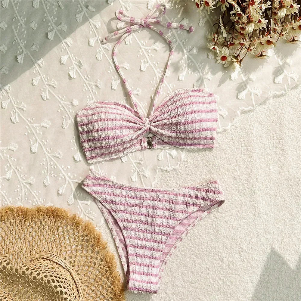 Bikini bandeau con estampado de rayas cuello halter / Varios colores