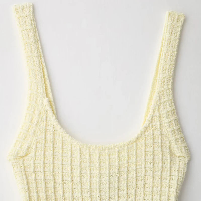 Vestido corto tejido de punto amarillo