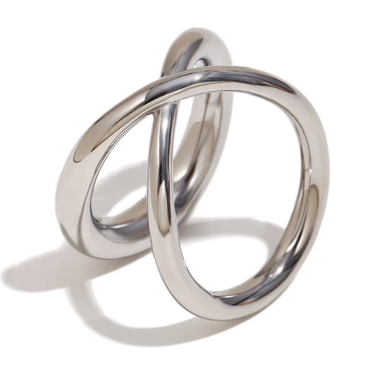 Anillo minimalista superpuesto de acero inoxidable