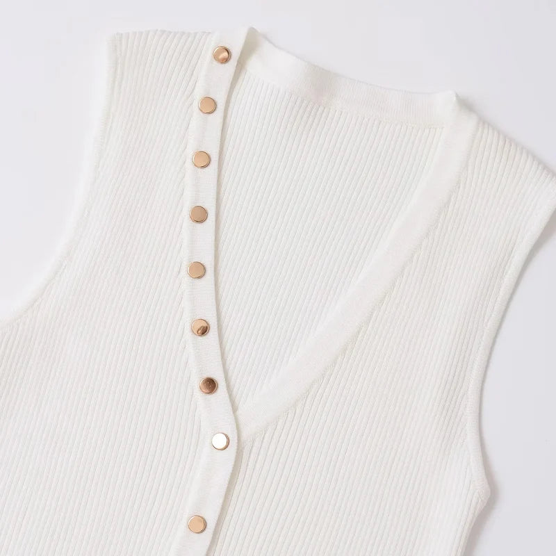 Top estilo chaleco blanco con botones