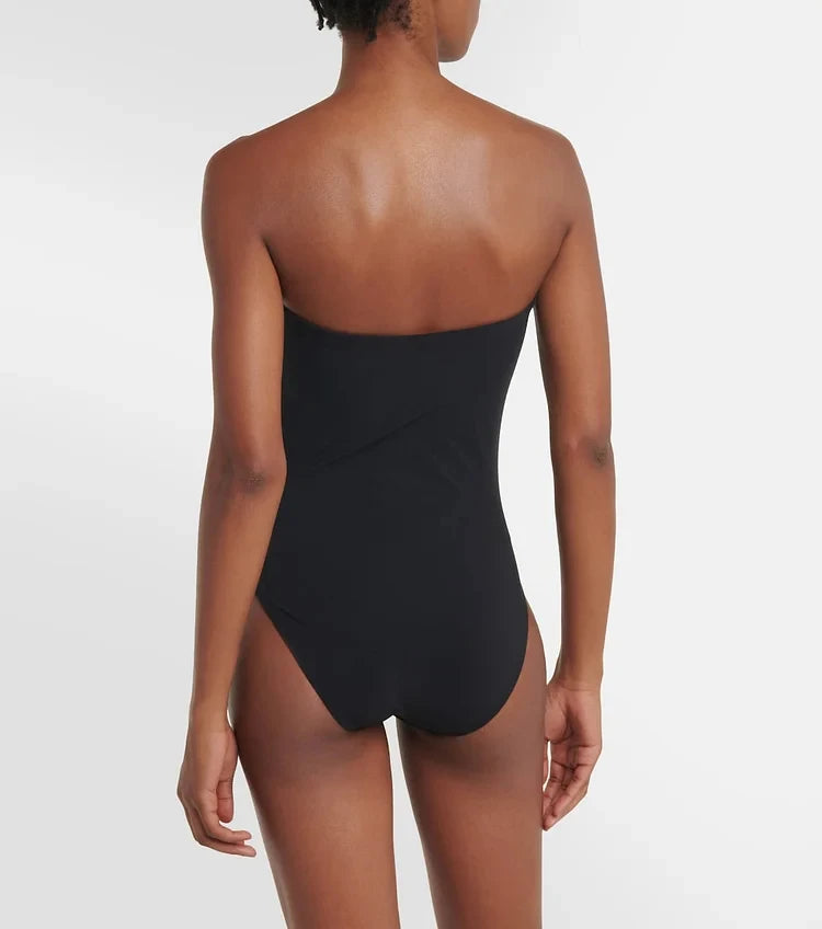 Traje completo de una sola pieza / Varios cortes